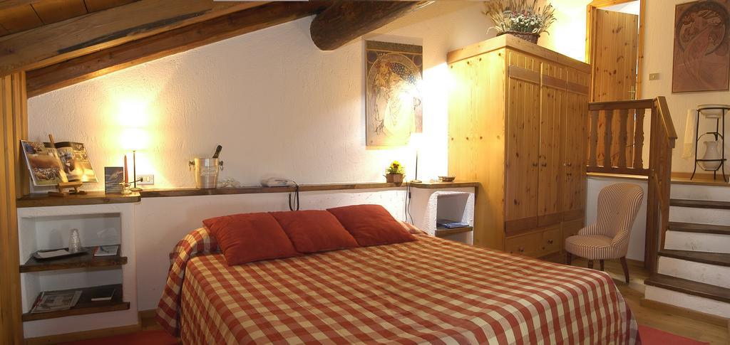 Hotel La Grange - Animal Chic Hotel Courmayeur Quarto foto