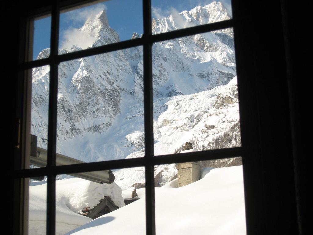 Hotel La Grange - Animal Chic Hotel Courmayeur Exterior foto