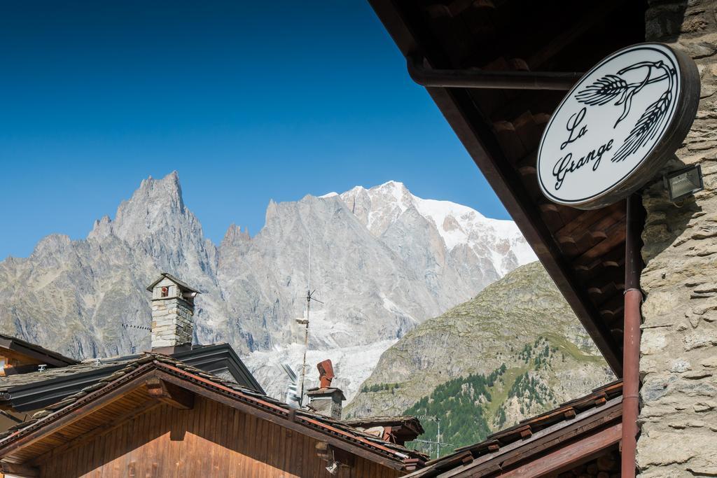 Hotel La Grange - Animal Chic Hotel Courmayeur Exterior foto